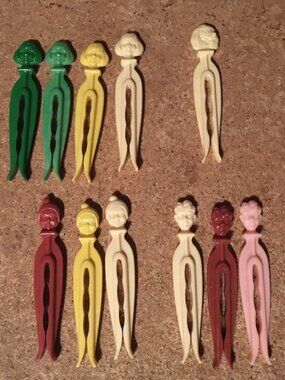 LOT OF 11 ROGERS CLEAN GRIP CLOTHES PINS BOY DOG GRANDMA LADY